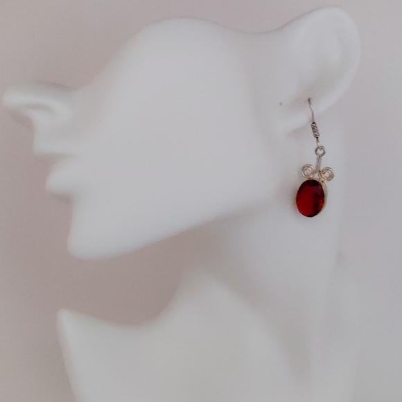 Jewelry - Elegant Red Gemstone Sterling Silver  Earrings